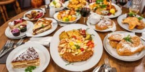 Vielfalt der Wiener Küche mit traditionellen Gerichten.